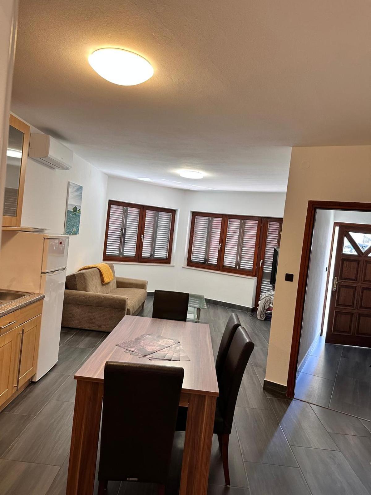 Apartman Nikola Salatić Exterior foto